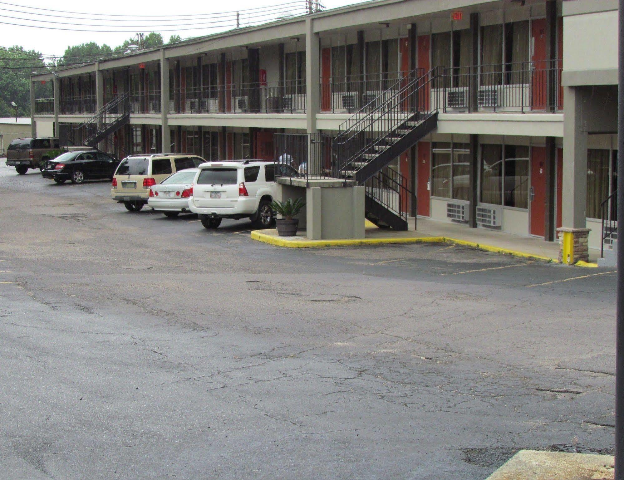 Red Carpet Inn - Augusta Exterior photo